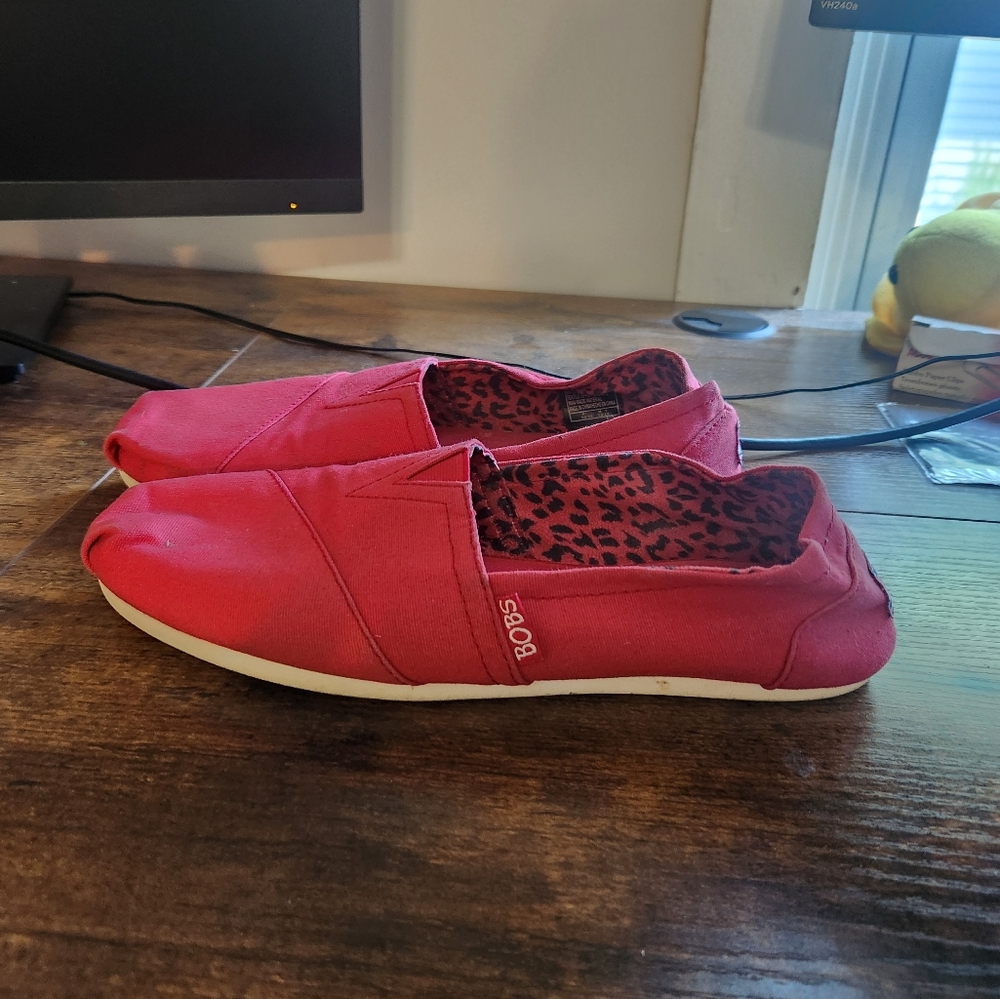 Red BOBS